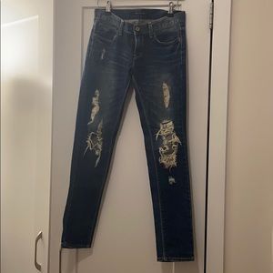 Destroyed Skinny jean - size 26